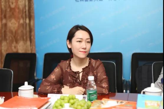 交大安泰EMBA袁主任一行蒞臨社科賽斯暨中國MBA教育網