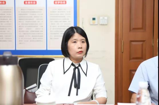 交大安泰EMBA袁主任一行蒞臨社科賽斯暨中國MBA教育網